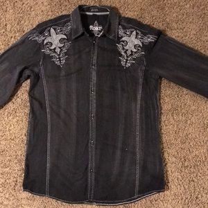 Roar shirt from The Buckle